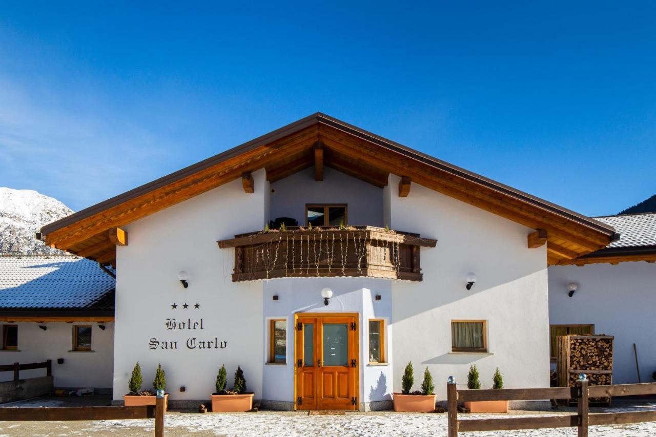 Hotel San Carlo, Tra Bormio E Livigno إيزولاشيا المظهر الخارجي الصورة